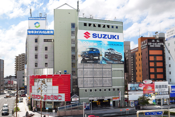 パークファイブ駐車場の外観